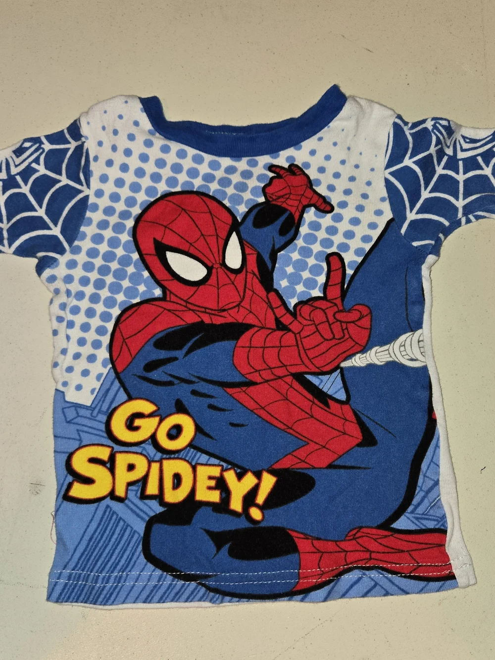 Spider-Man Blue and Red Boys Pajamas 2 Piece Set. SZ 3T